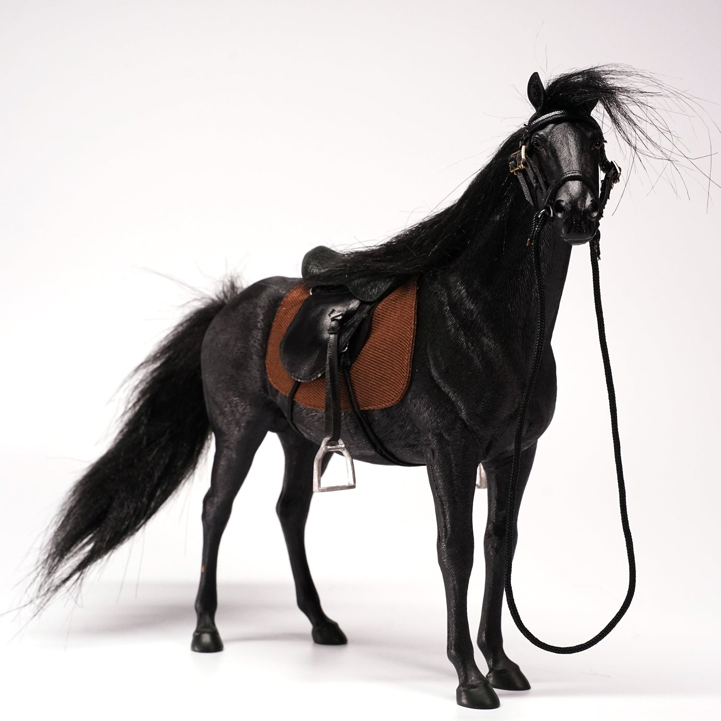 JXK013 1/12 Hanoverian Warmblood Horse Resin Figure - product image 15