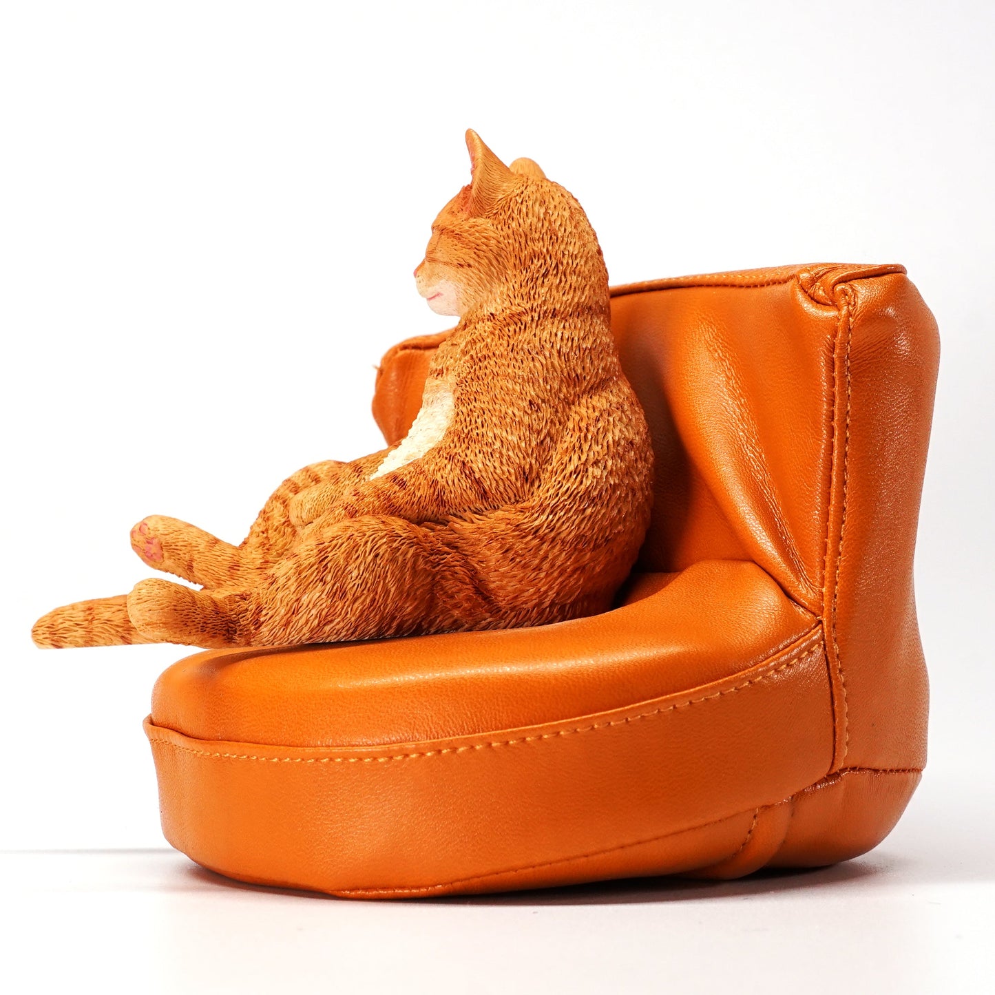 JXK047 Lazy cat figurine sitting on the sofa, cat statue for Desktop Gift for Cat Lovers from JXK Studio