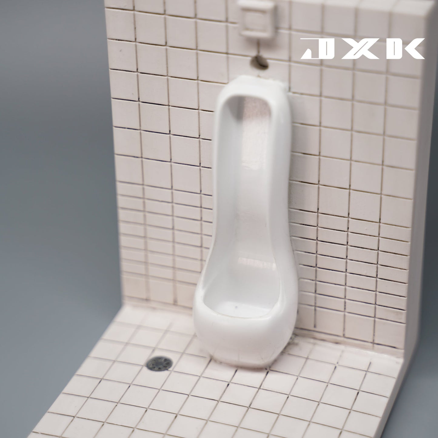 M2102 Mischief creative model toilet scene for figure from JXK Studio