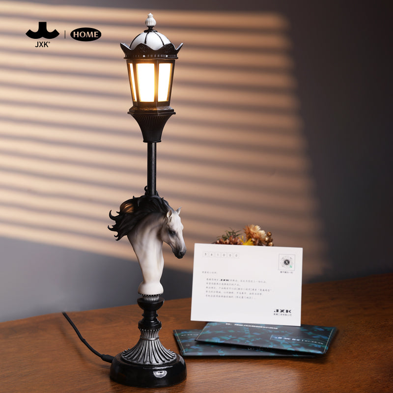 JH2405 Pre-Orde Horse Head Lamp from JXK Studio
