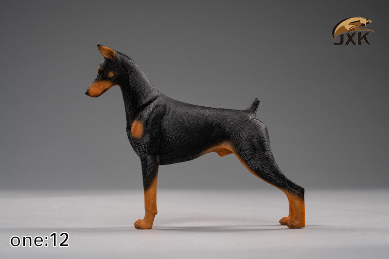 JXK022 Dobermann-Hundefigur, Hundestatue als Wohndeko-Geschenk für Hundeliebhaber von JXK Studio