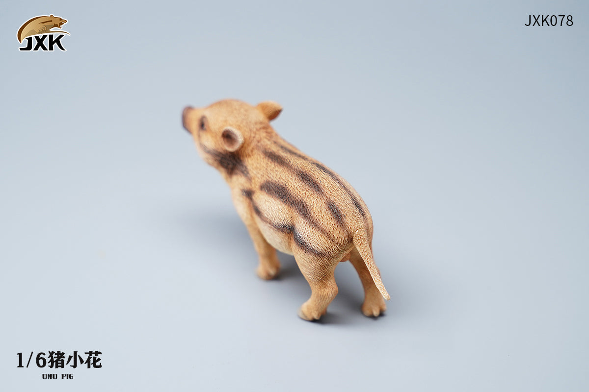 JXK080 Warzenschwein-Dekor aus Kunstharz, Warzenschwein-Statuen für Tierliebhaber von JXK Studio