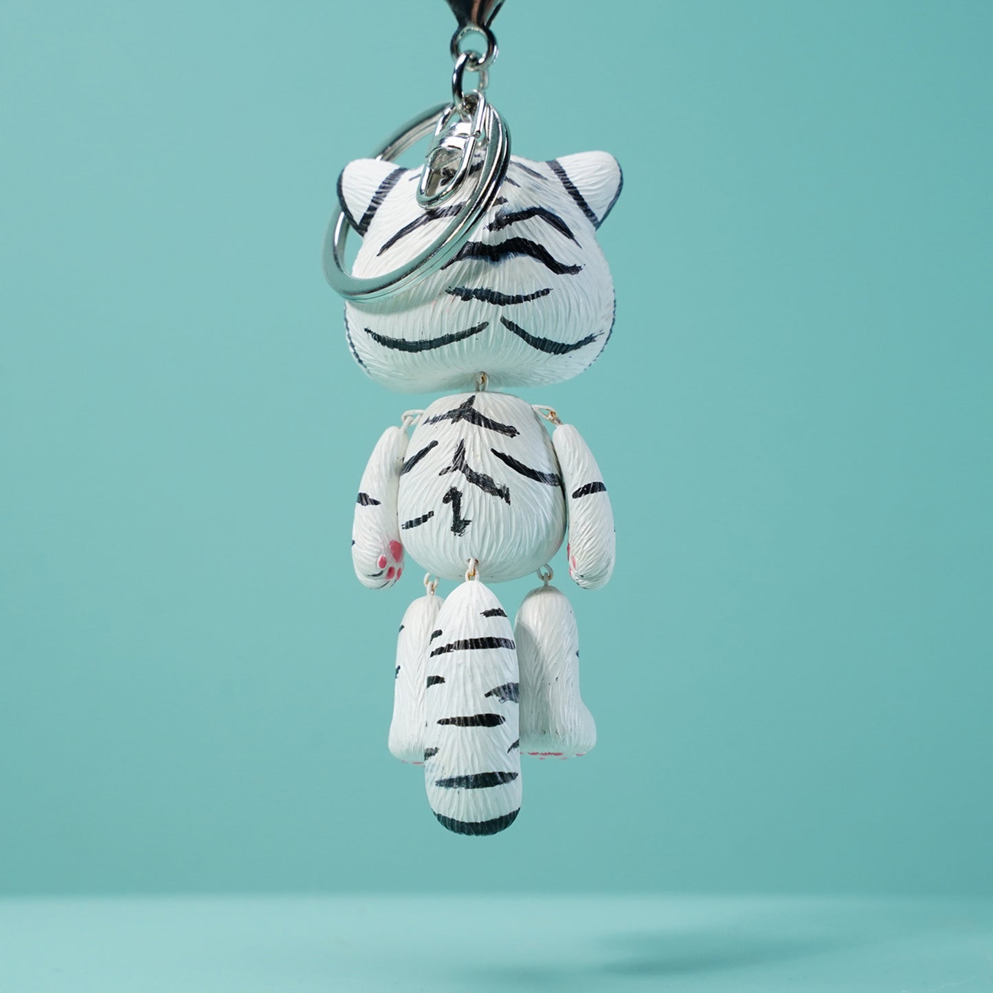 JS2211 Resin Cartoon Tiger Hanging Ornament from JXK Studio