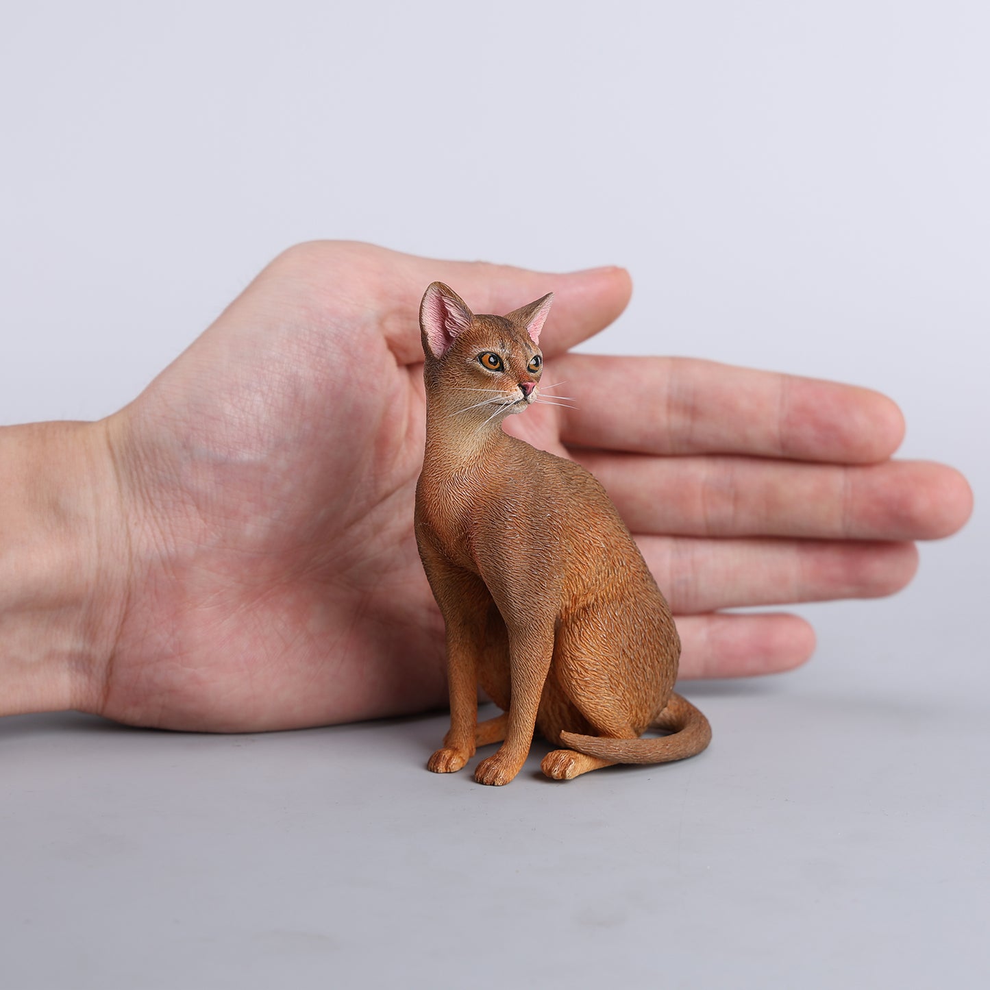 JXK248 JXK Studio Abessinierkatzen-Figur, Katzenstatue aus Kunstharz