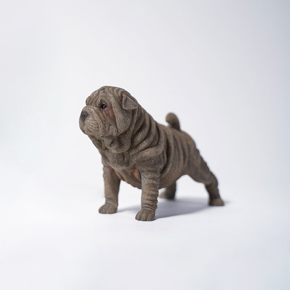 JXK101 Shar-Pei-Hundefigur in einer Tasche. Hundedekoration für Hundeliebhaber von JXK Studio