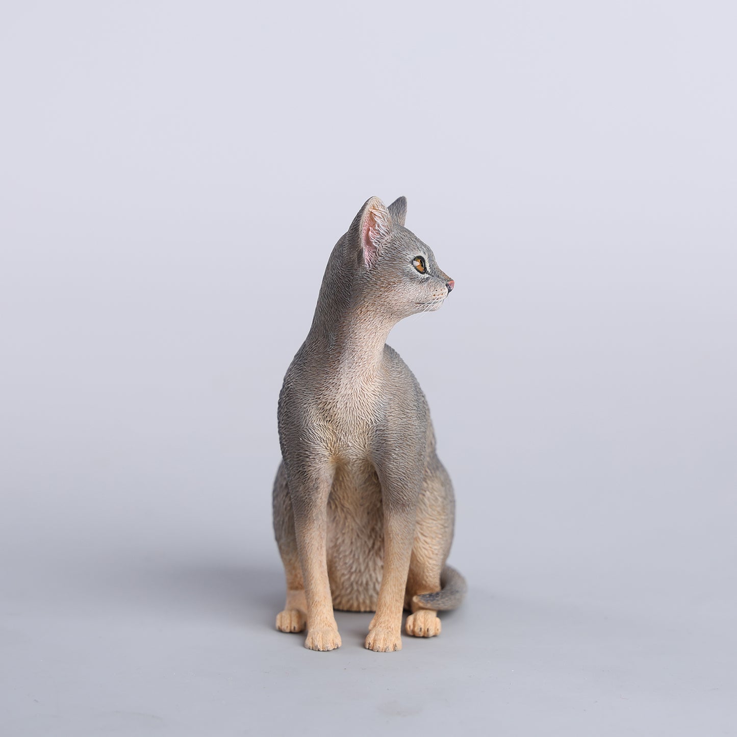 JXK248 JXK Studio Abessinierkatzen-Figur, Katzenstatue aus Kunstharz