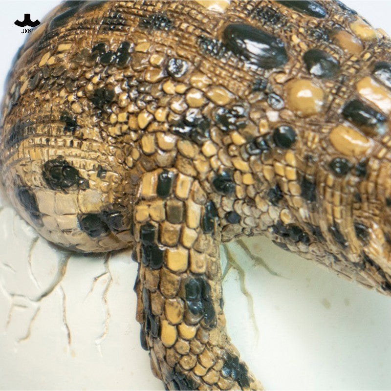 JXK319 Pre-sale Hatchling Crocodile from JXK Studio