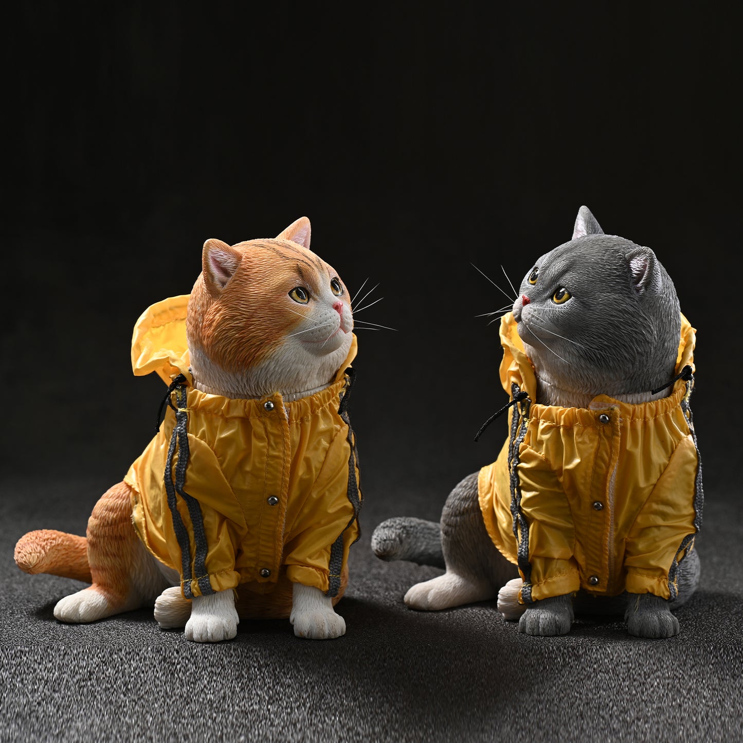CW2301 Cat Figurine Resin Cat Statue from JXK Studio