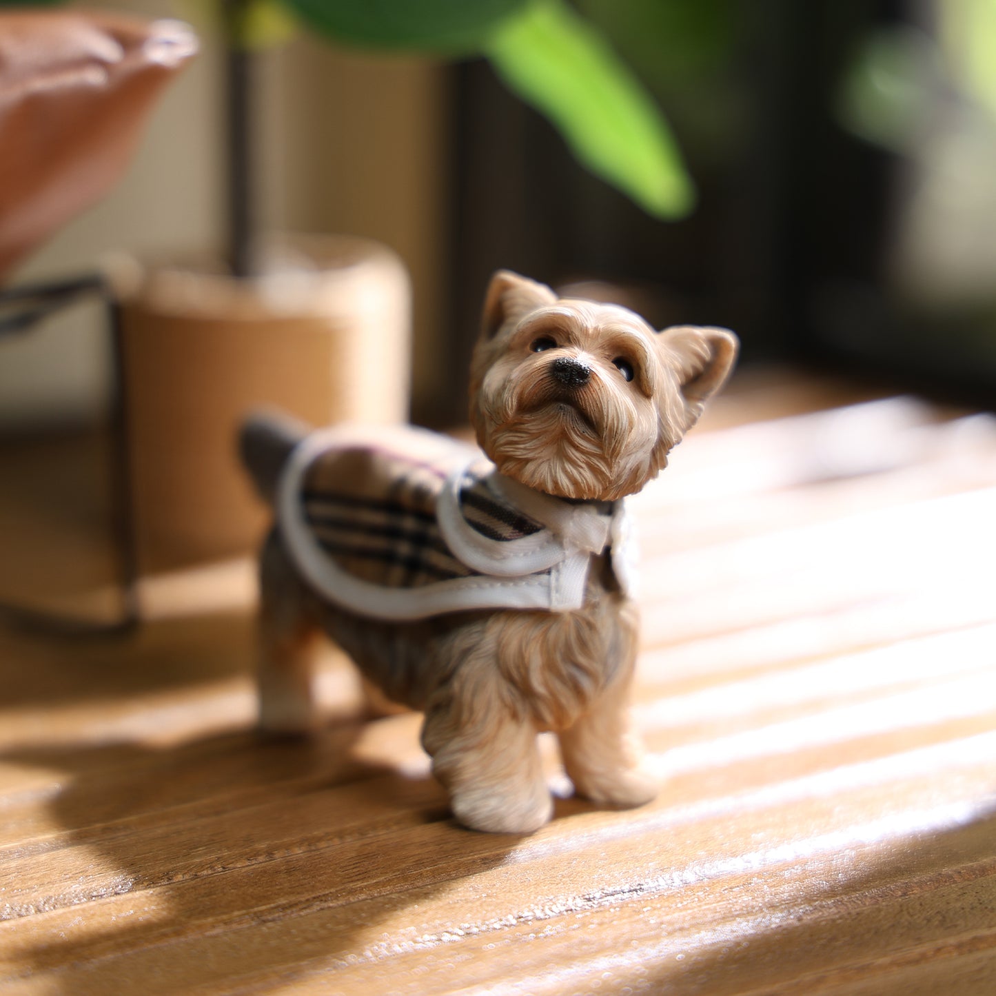 JXK229 1/6 Yorkshire Terrier FigurineProduct JXK Studio