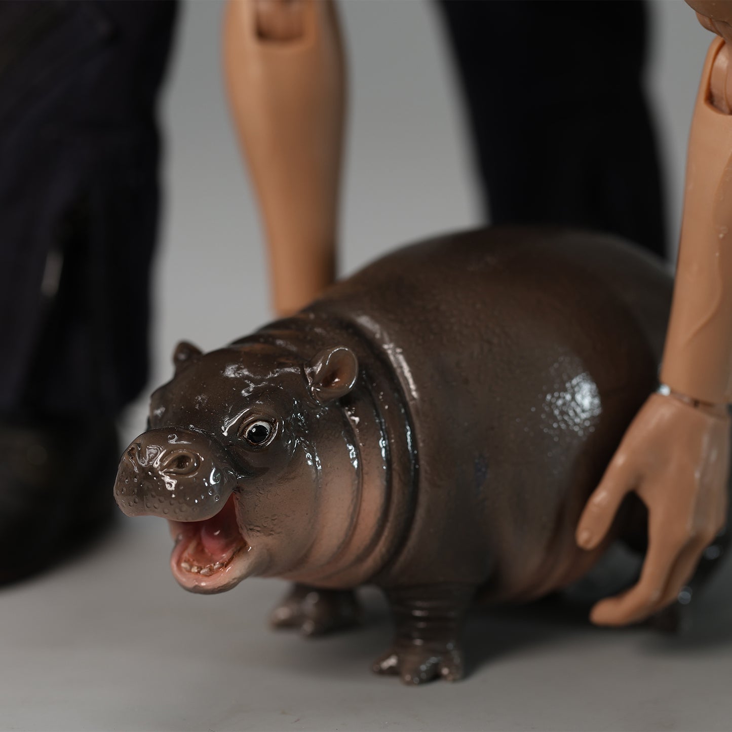 JXK256 Hippo Statue for Home Decor Baby Hippo Figurine Hippo Sculpture Gift for Animal Lovers