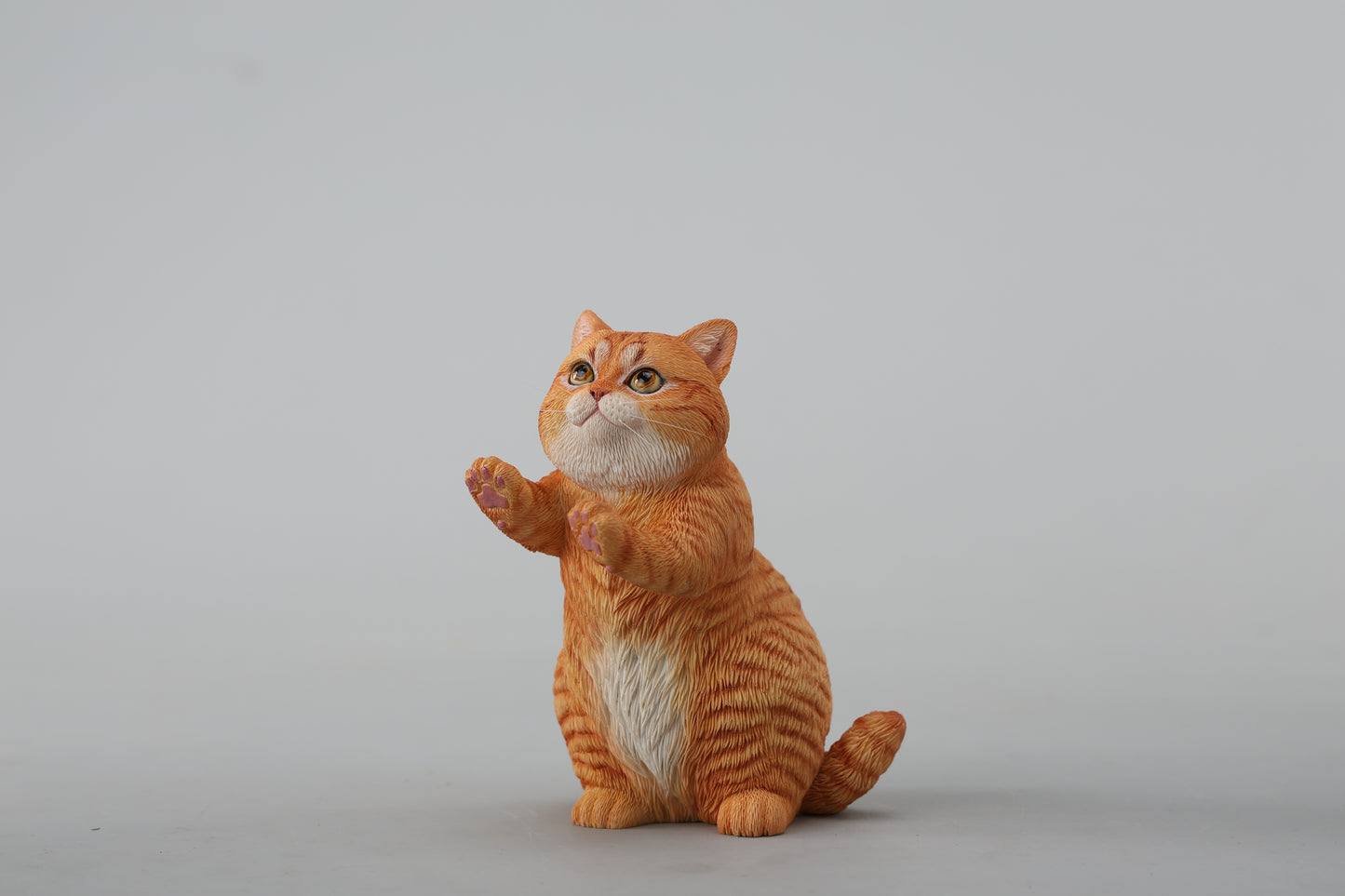 JXK261 Vorbestellung einer Saiten spielenden Katzenfigur von JXK Studio