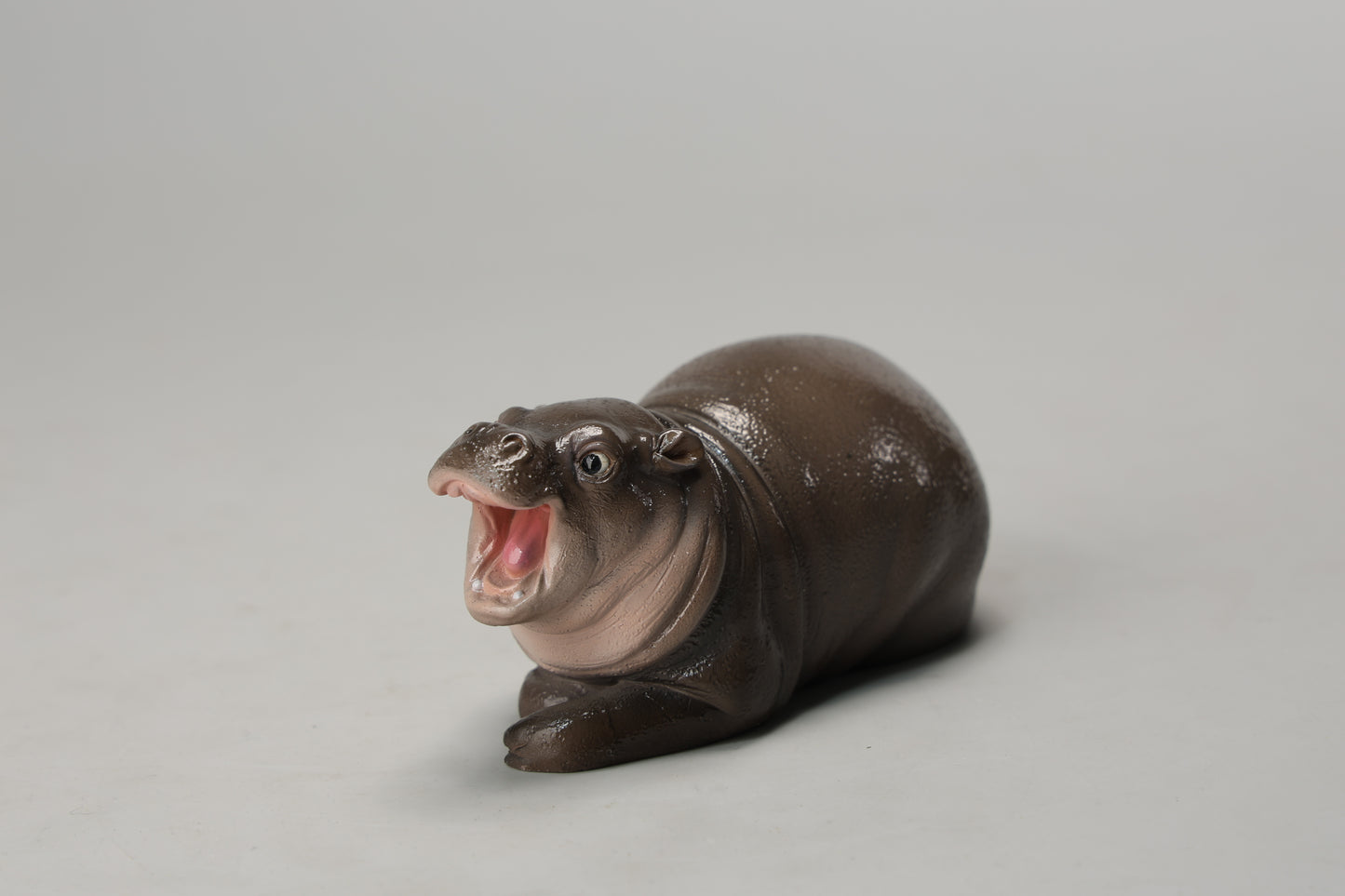 JXK264 Baby Hippopotamus Figurine: MooD- eng from JXK Studio
