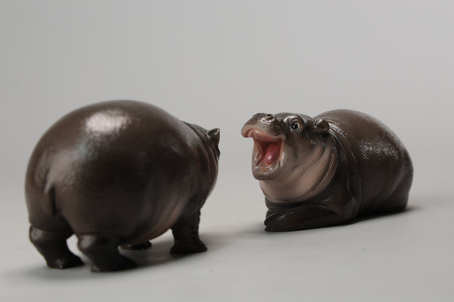 JXK264 Baby Hippopotamus Figurine: MooD- eng from JXK Studio