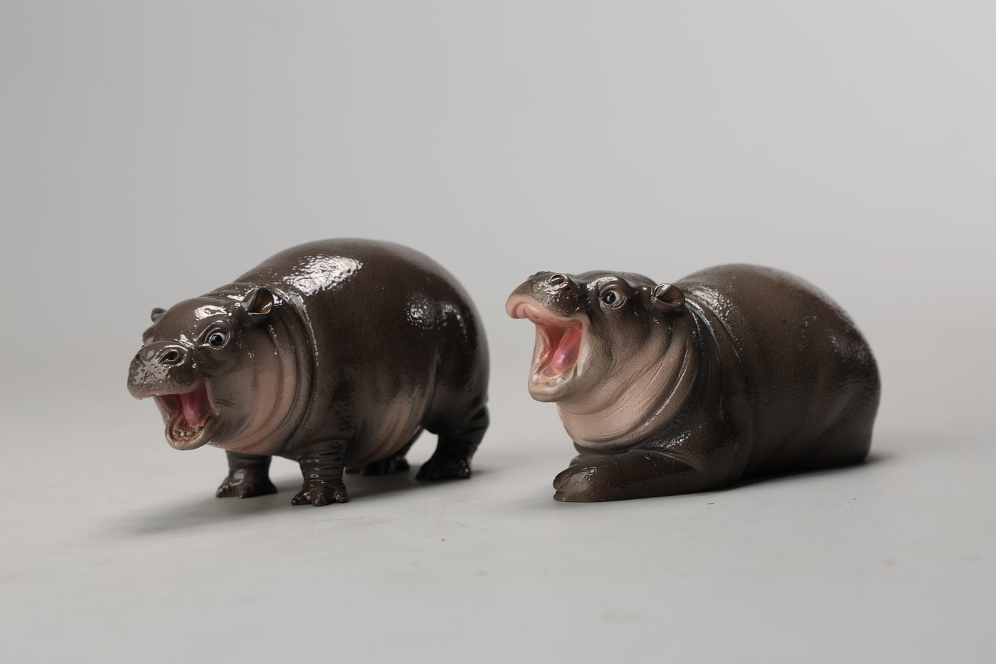 JXK264 Baby Hippopotamus Figurine: MooD- eng from JXK Studio