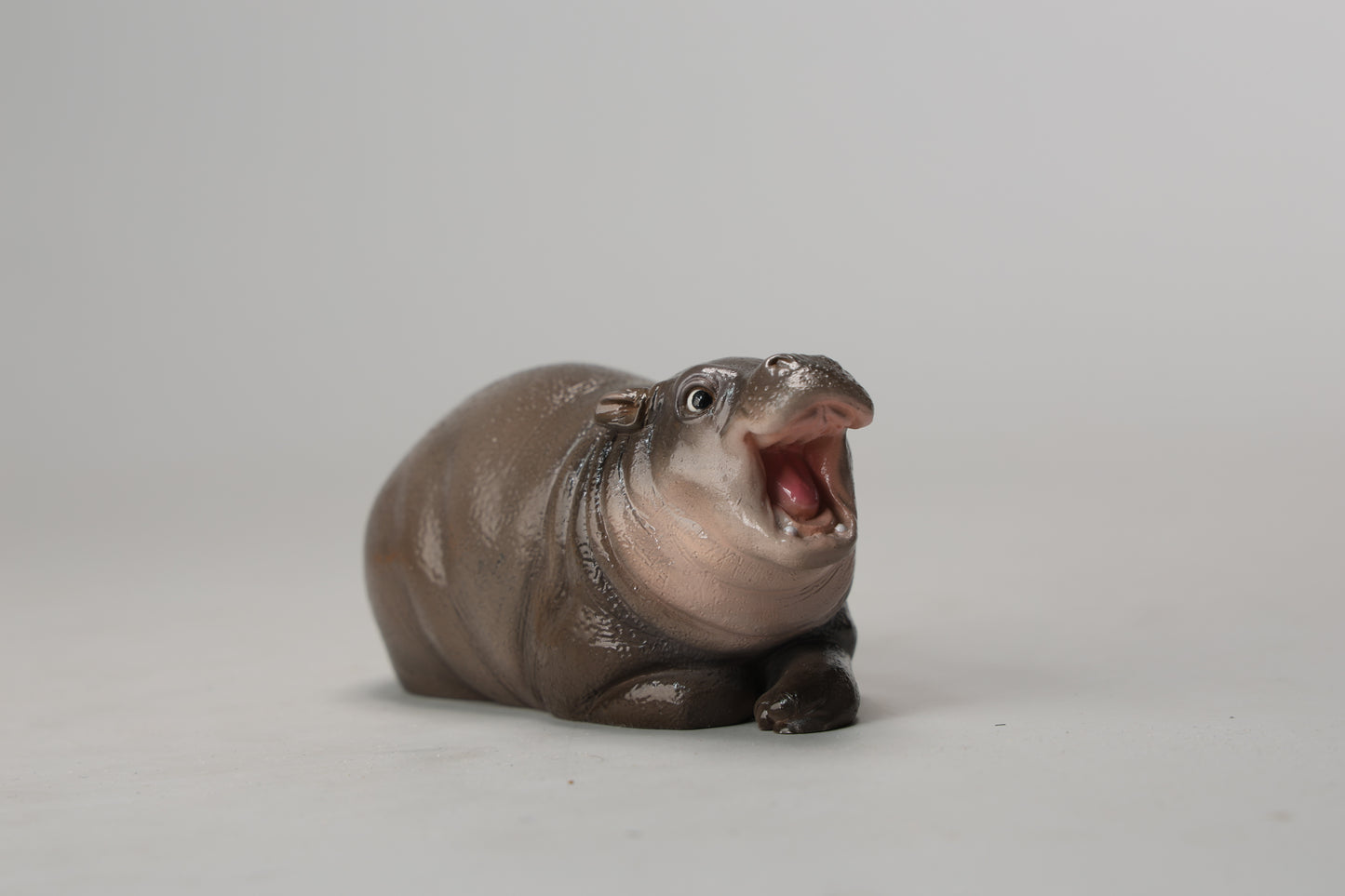 JXK264 Baby Hippopotamus Figurine: MooD- eng from JXK Studio