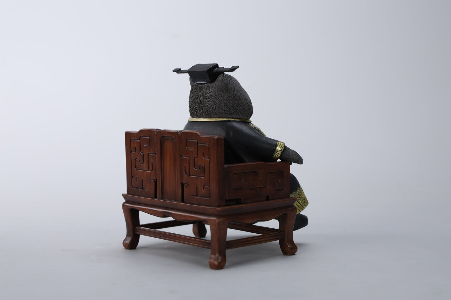 JXK267 lmperial Paws of Justice Cat Figurine from JXK Studio