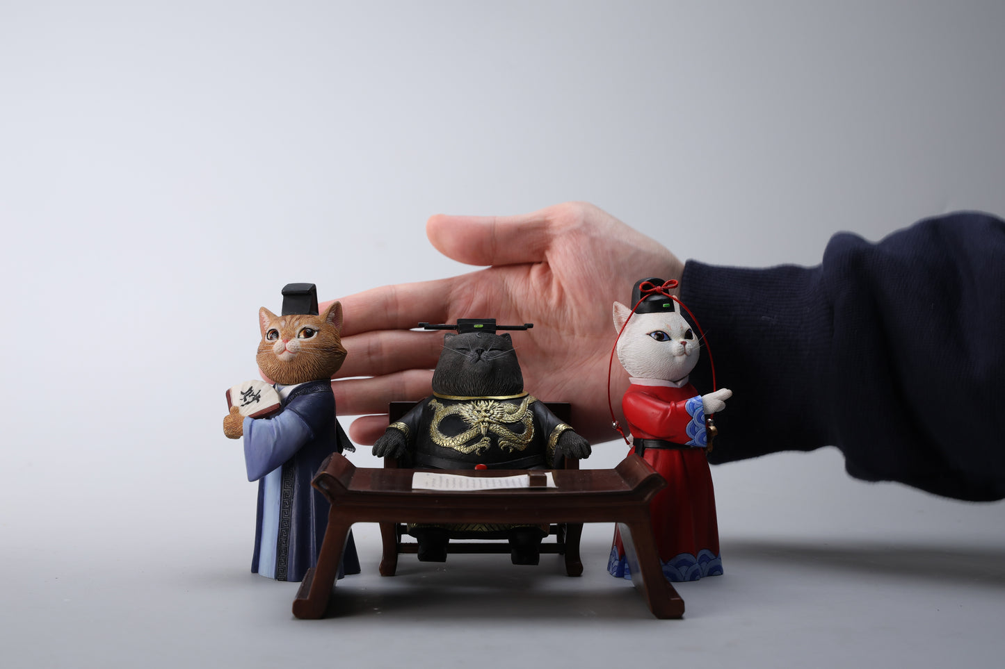 JXK267 lmperial Paws of Justice Cat Figurine from JXK Studio