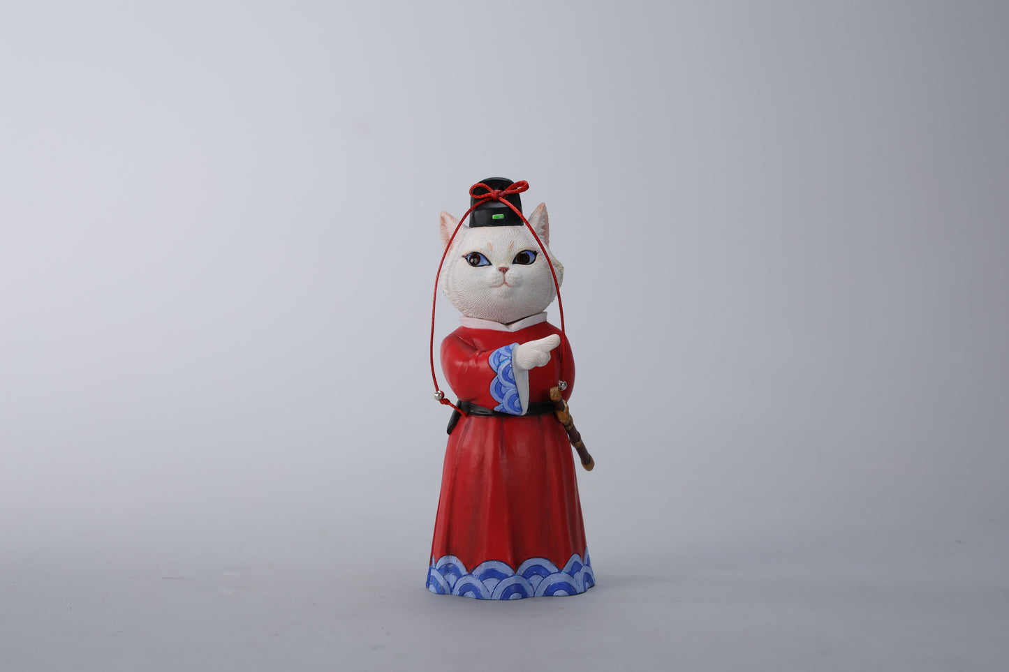 JXK267 lmperial Paws of Justice Cat Figurine from JXK Studio