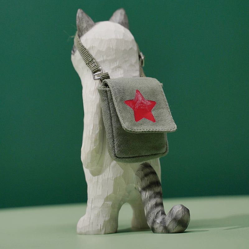 H2203 Cat Figurine with Bag Resin Cat Statue from JXK Studio