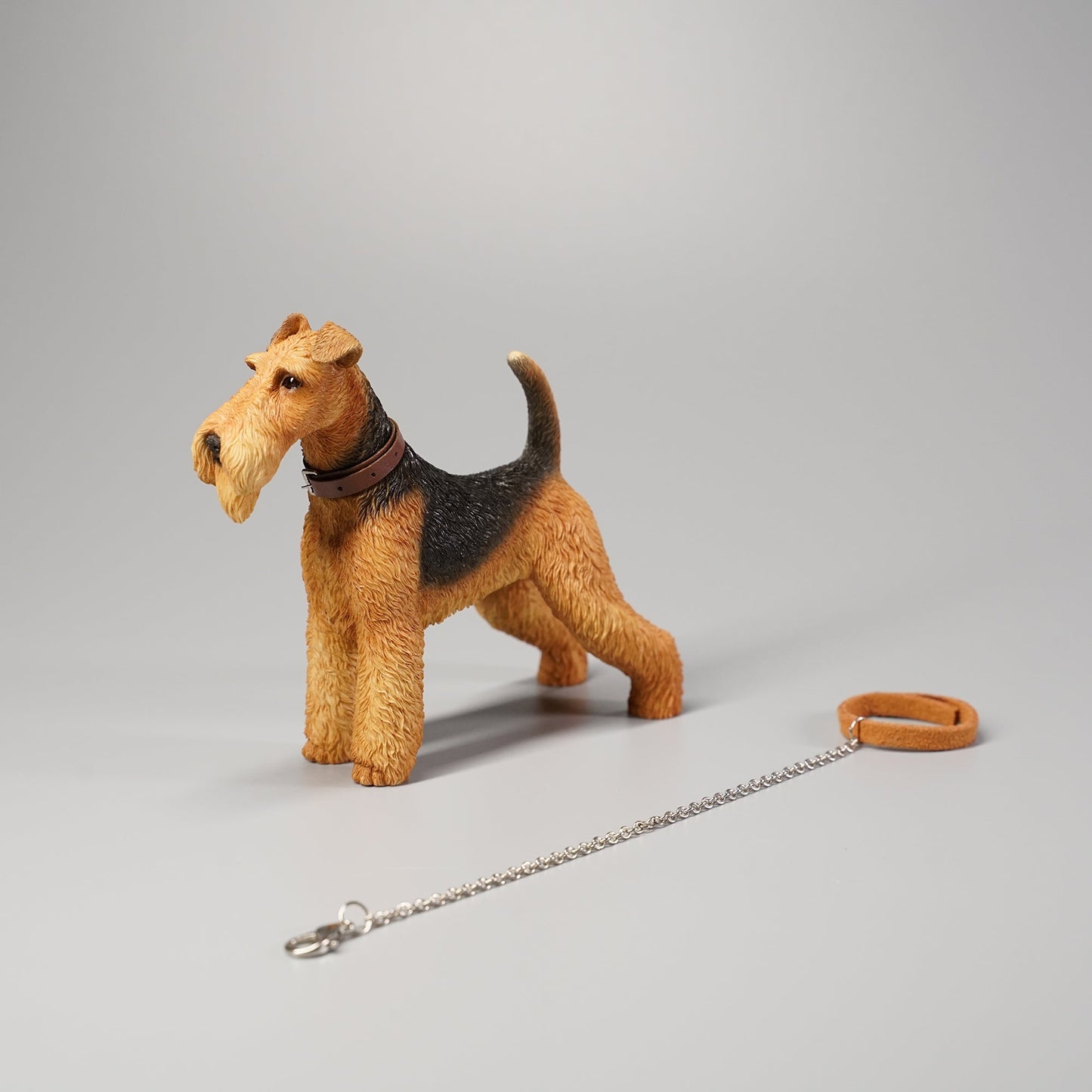 JXK068 Foxhound Terrier dog statue resin dog figurine for dog lovers from JXK Studio