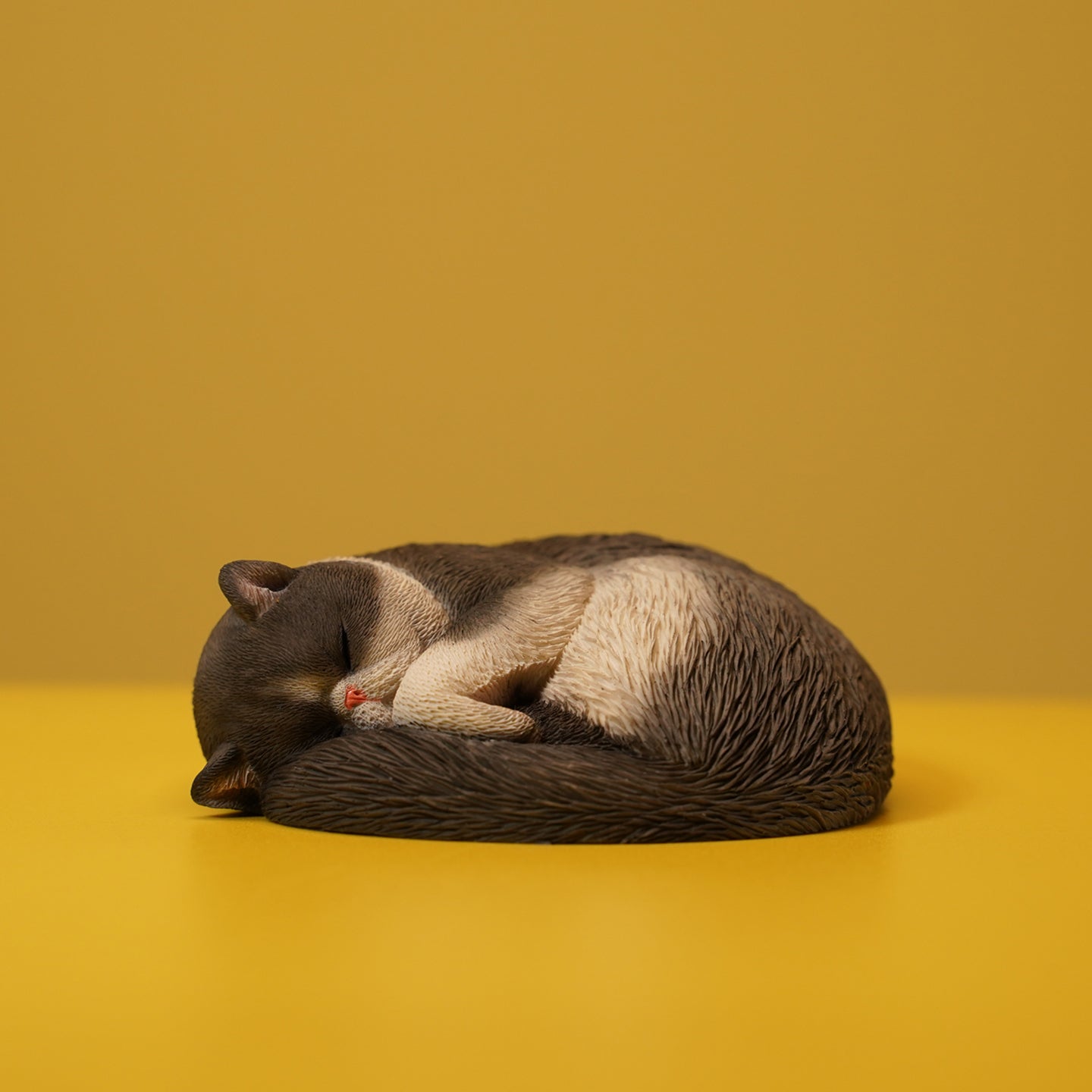 JXK121 Katzenfigur, Katzenstatue aus Kunstharz für Bücherregale, Dekoration, Geschenke für Katzenliebhaber von JXK Studio
