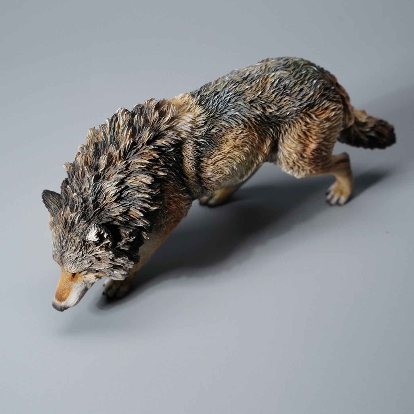 JXK126 Attacking North American Grey Wolves, Wolf Statue Gift for Animal Lovers from JXK Studio