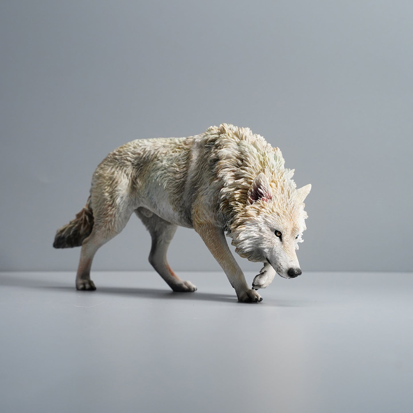 JXK126 Attacking North American Grey Wolves, Wolf Statue Gift for Animal Lovers from JXK Studio