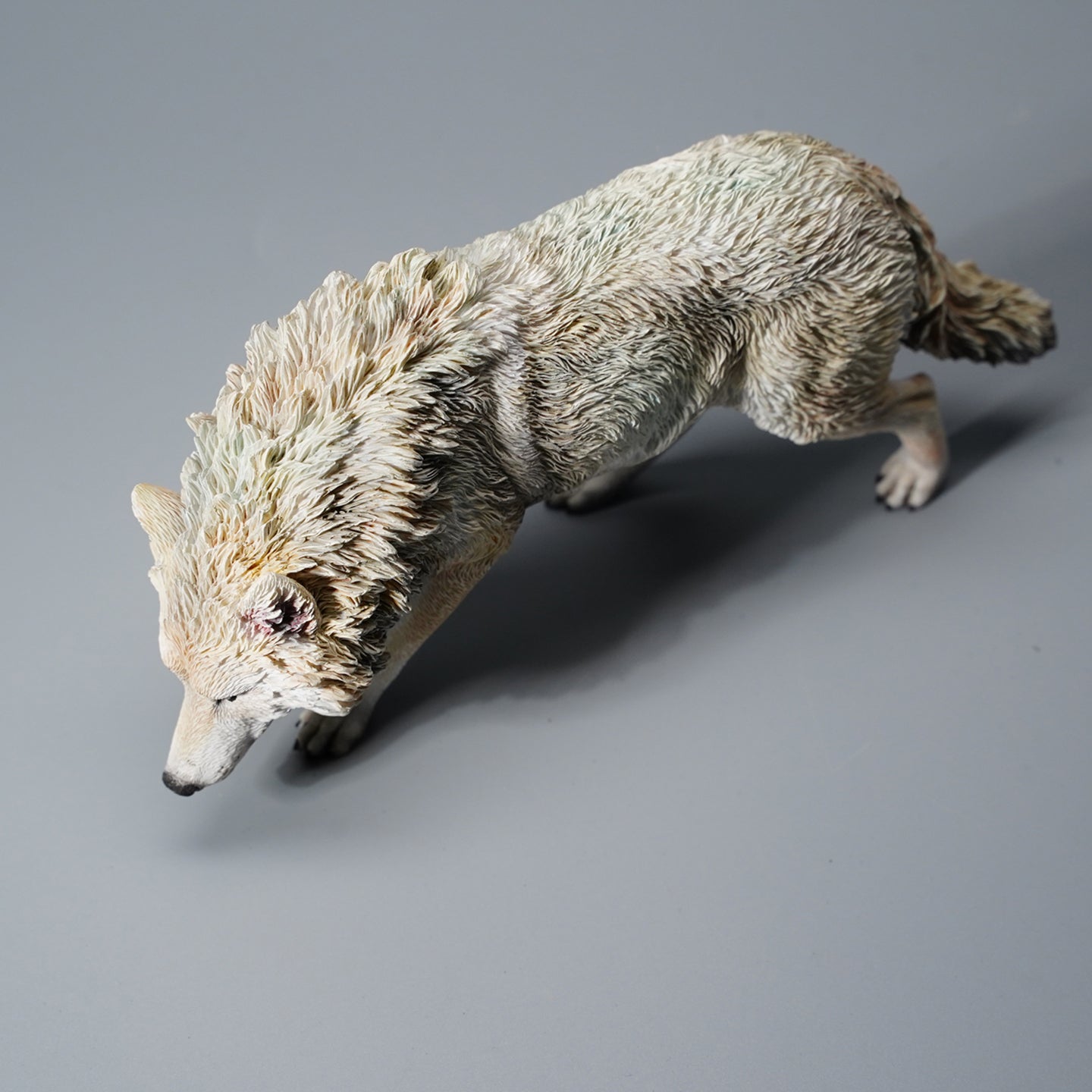 JXK126 Attacking North American Grey Wolves, Wolf Statue Gift for Animal Lovers from JXK Studio