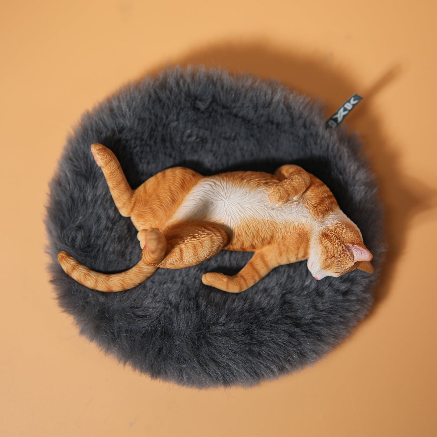 JXK152 Katzenfigur, Katzenstatue aus Kunstharz für Bücherregal-Dekor, Geschenke für Katzenliebhaber von JXK Studio