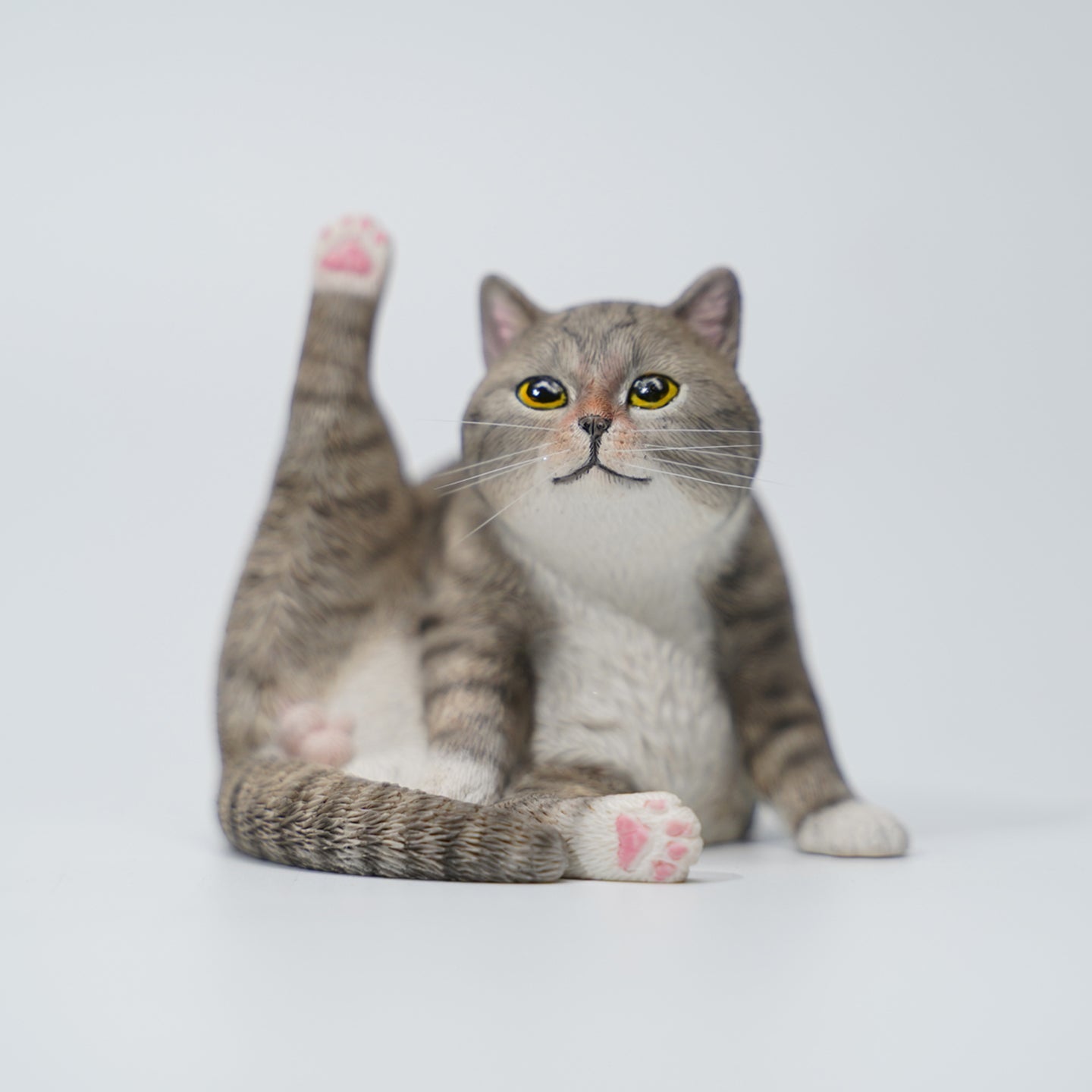 JXK156 ソファーに座る怠け者の猫、猫好きの方へのプレゼント 7.0