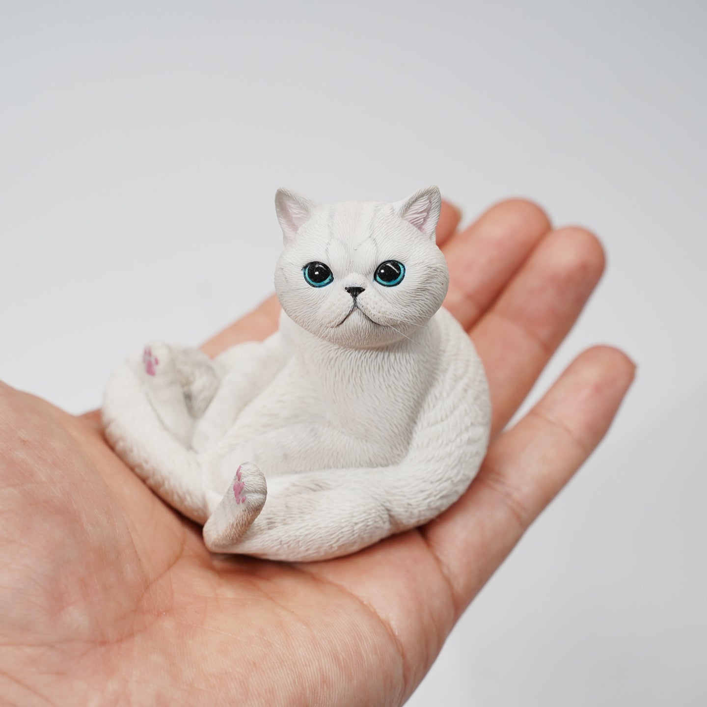 JXK162 Die faule Katze sitzt auf dem Sofa, das Geschenk für Katzenliebhaber 8.0 von JXK Studio