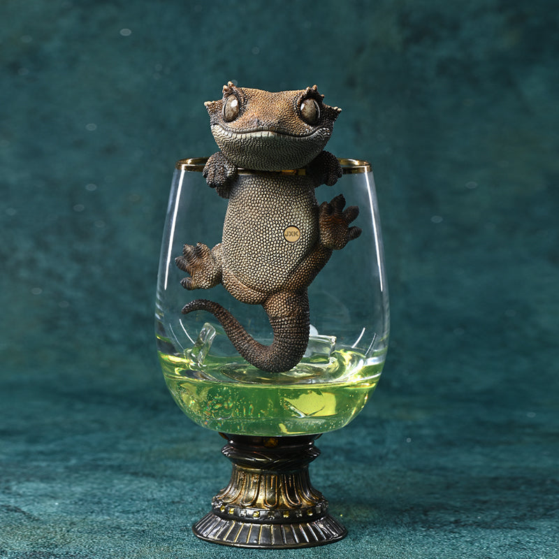 JXK199 Lizards Statue Crested Gecko Figurine for Home Decor from JXK Studio