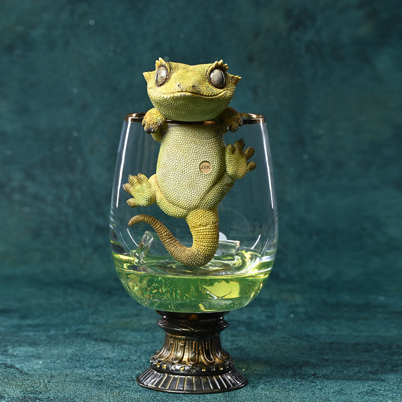 JXK199 Lizards Statue Crested Gecko Figurine for Home Decor from JXK Studio