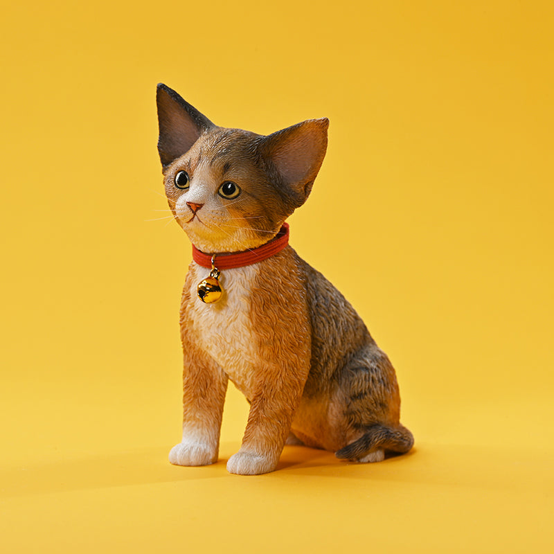 X32303 Devon Cat Figurine Resin Cat Statue from JXK Studio