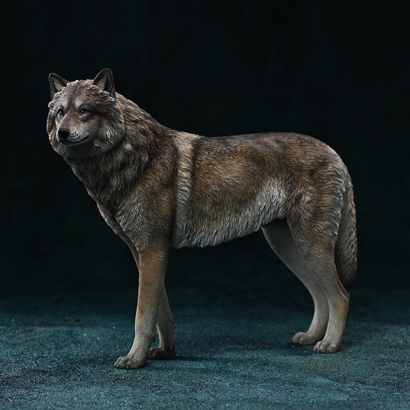 JXK194 Arctic wolf Statue for Home Decor from JXK Studio