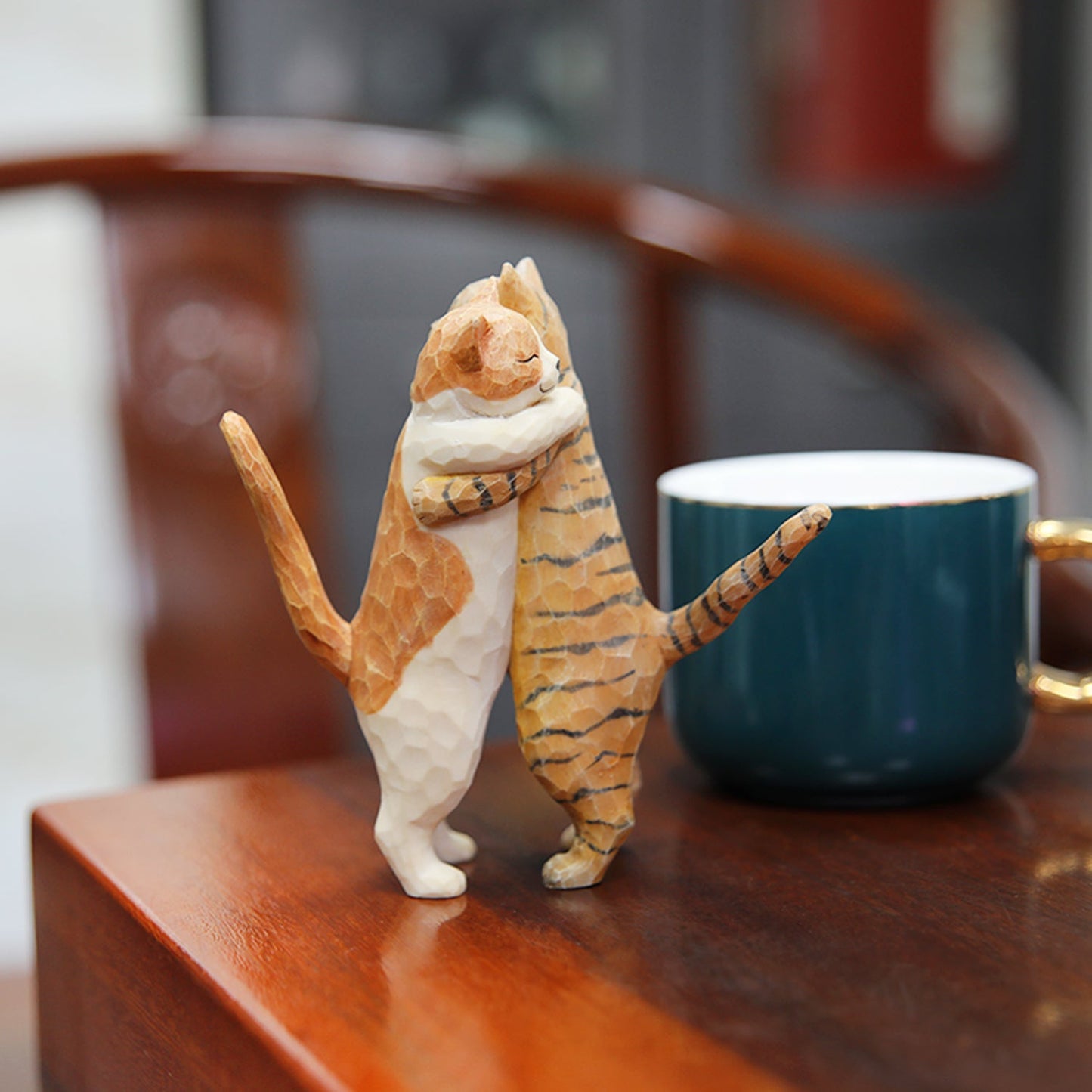 H2202 Orange Cat Statue Hugging Cat Figurine Gift of Love Cat Gift for Cat Lovers