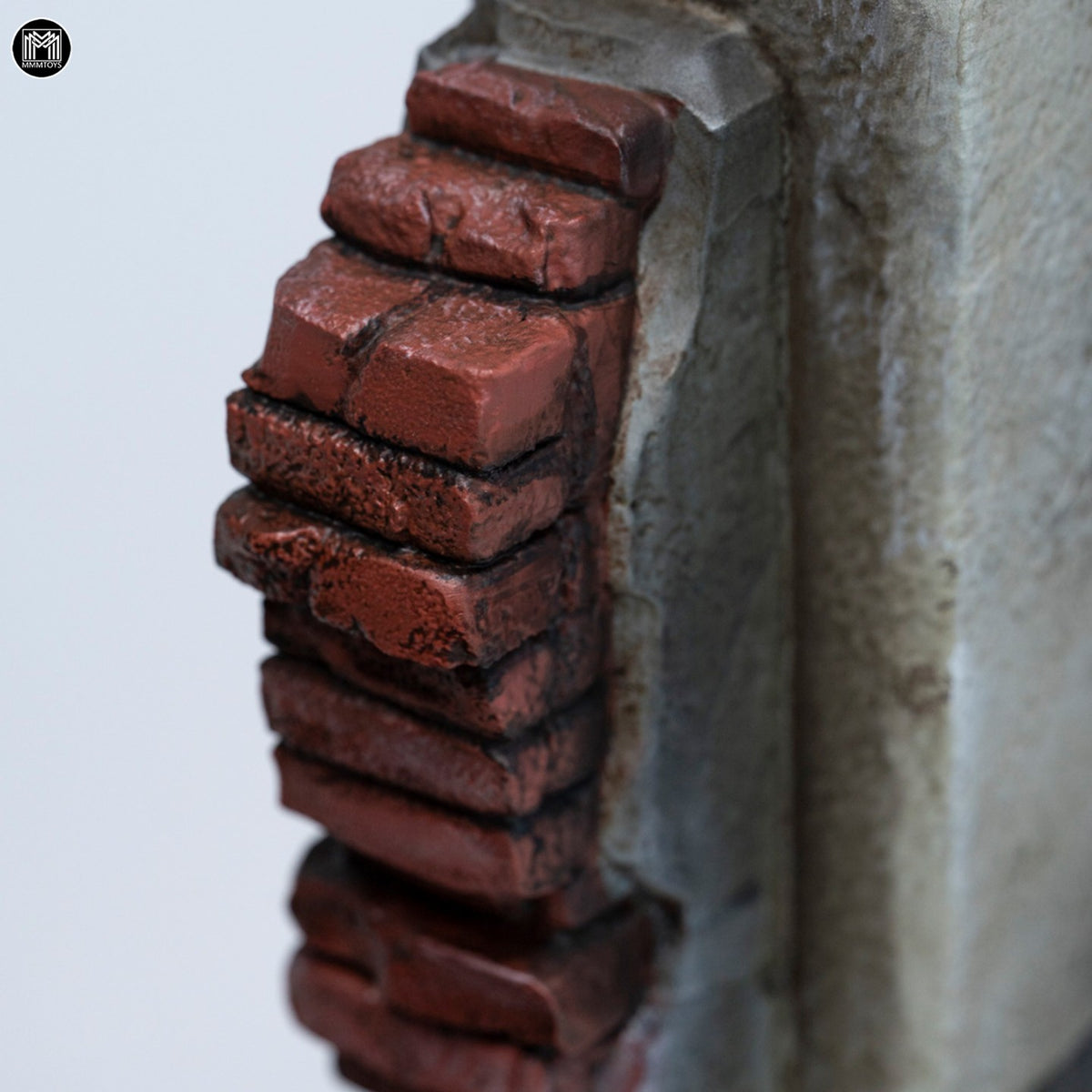 MMMTOYS M2615 1/12 Ruined Walls along the Street Diorama Base