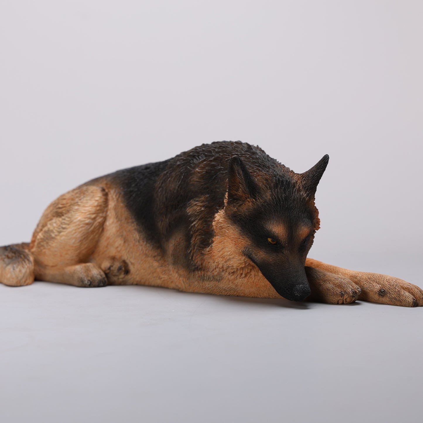 JXK254 1/6 Scale Lying German Shepherd Figurine  from JXK Studio