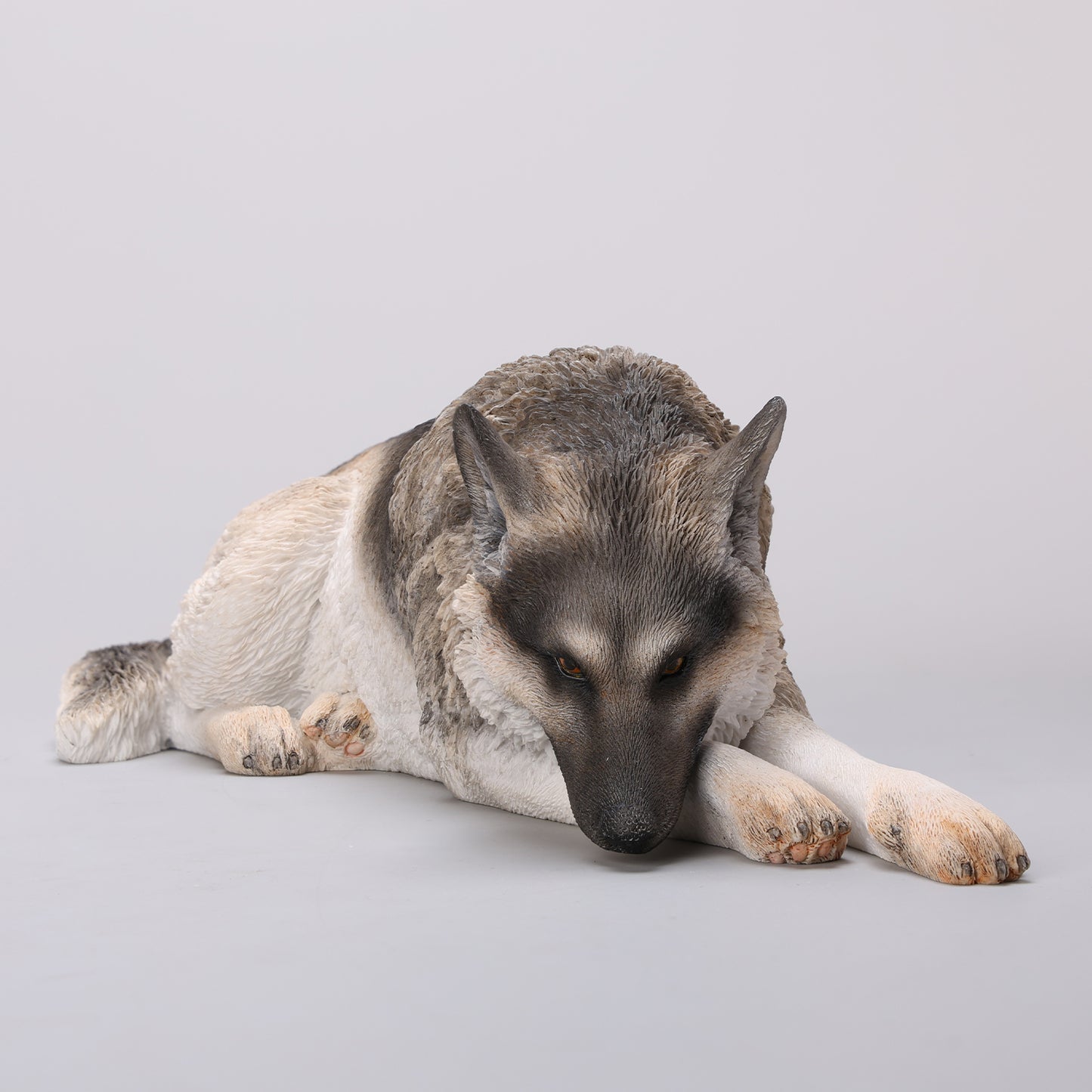 JXK254 1/6 Scale Lying German Shepherd Figurine  from JXK Studio