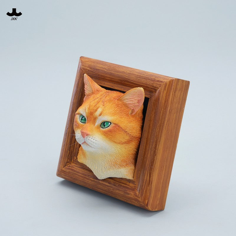 JXK StudioのJS2213猫の置物「箱入り猫」