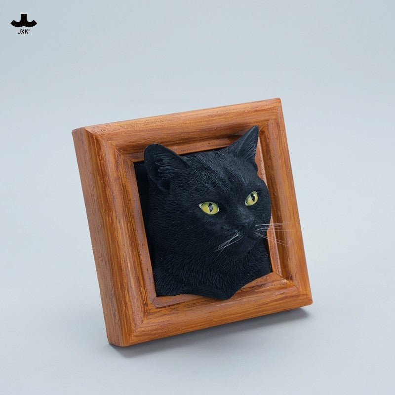 JXK StudioのJS2213猫の置物「箱入り猫」