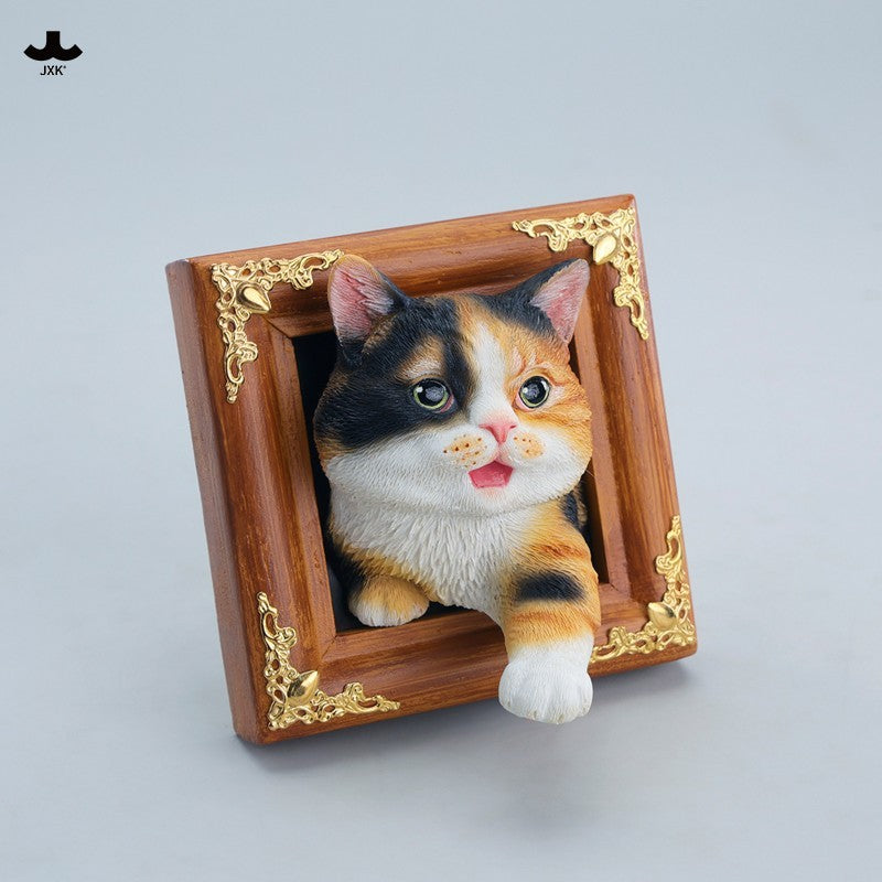 JXK StudioのJS2213猫の置物「箱入り猫」