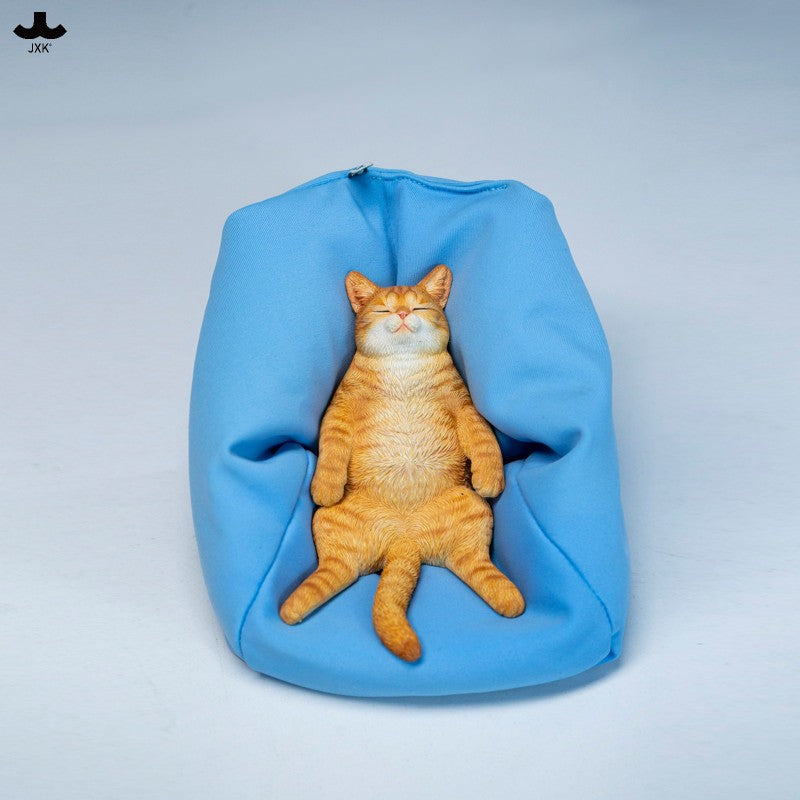 JXK336 Pre-sale Lazy Cat on the Sofa from JXK Studio