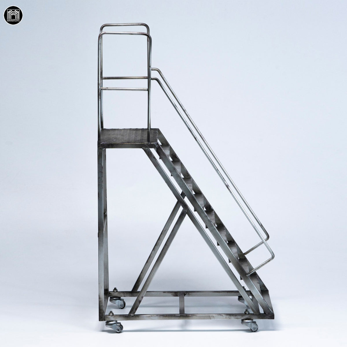MMMTOYS M2614 1/6 Mobile Work Platform Ladder Diorama Base
