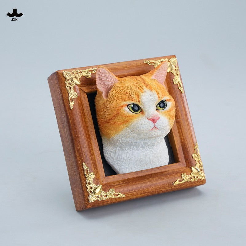 JXK StudioのJS2213猫の置物「箱入り猫」