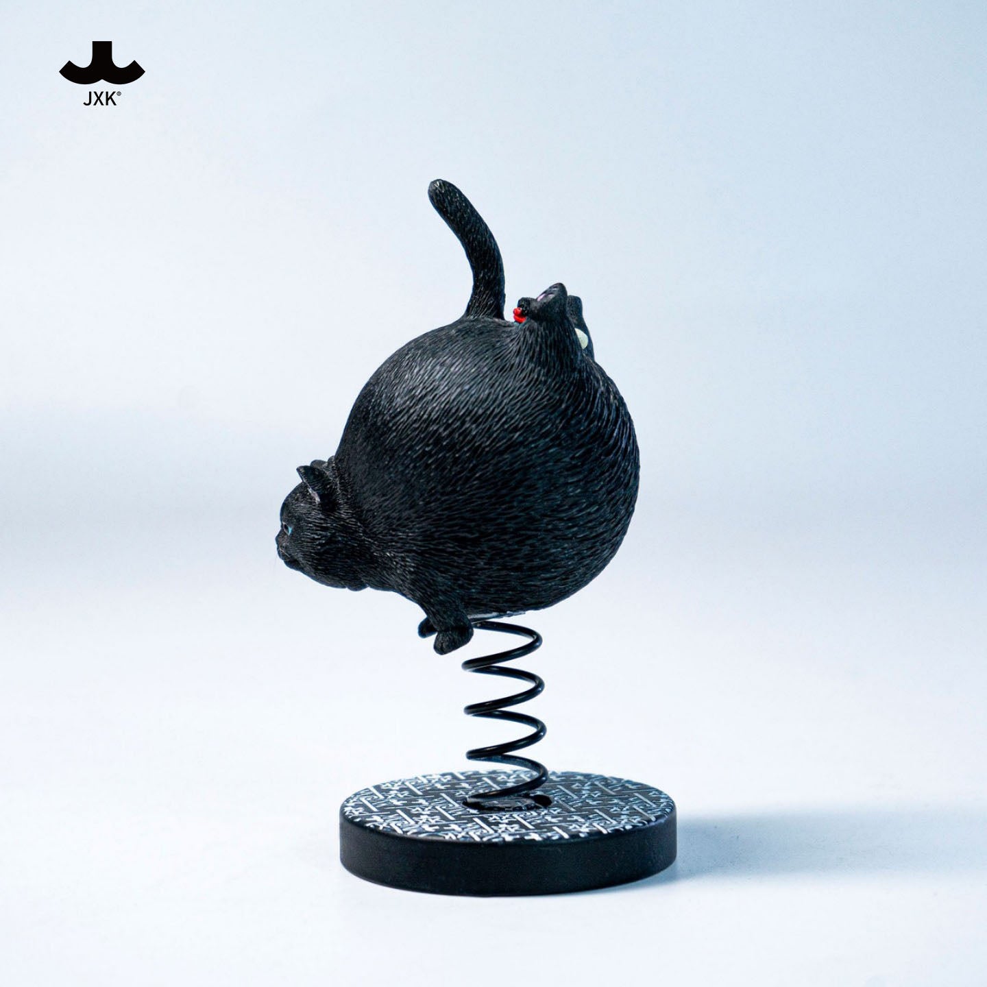 JXK324 Bouncy Ball Cat Figurine from JXK Studio