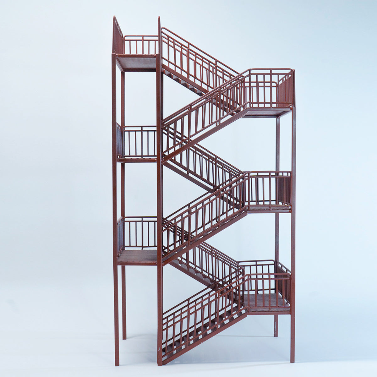 MMMTOYS M2605 1/12 Red Metal Stairway Diorama - product image 4