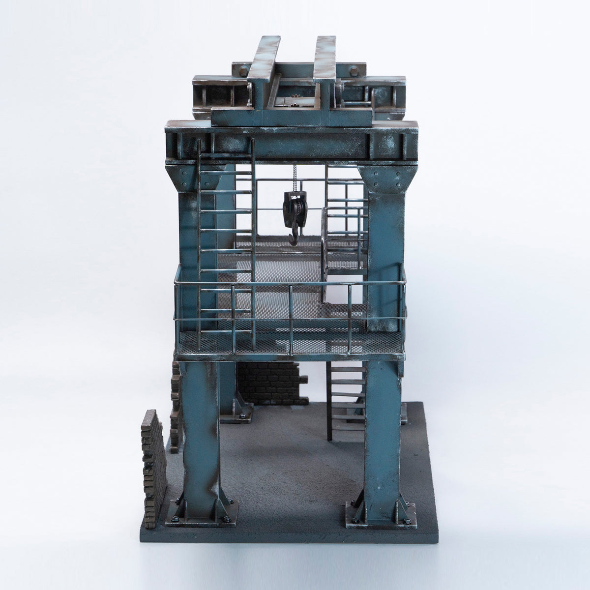 MMMTOYS M2616 1/12 Industrial Lifting Platform Diorama - product image 5