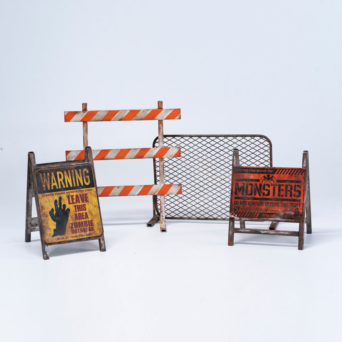 MMMTOYS M2620 1/6 Warning Road Barrier Set - product image 3