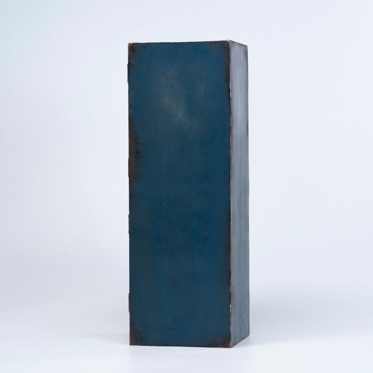 MMMTOYS M2626 1/6 Weathered Storage Locker Diorama Prop - product image 4